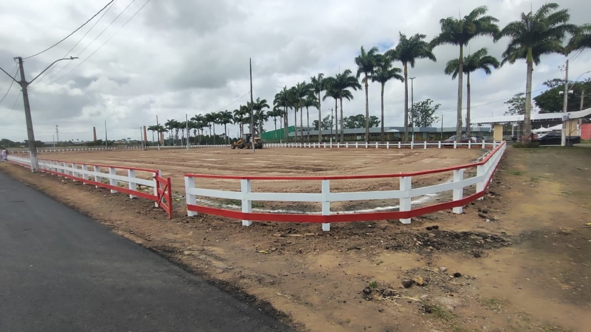 José Ronaldo realiza visita técnica a obras no Parque de Exposição para a Expofeira 2026