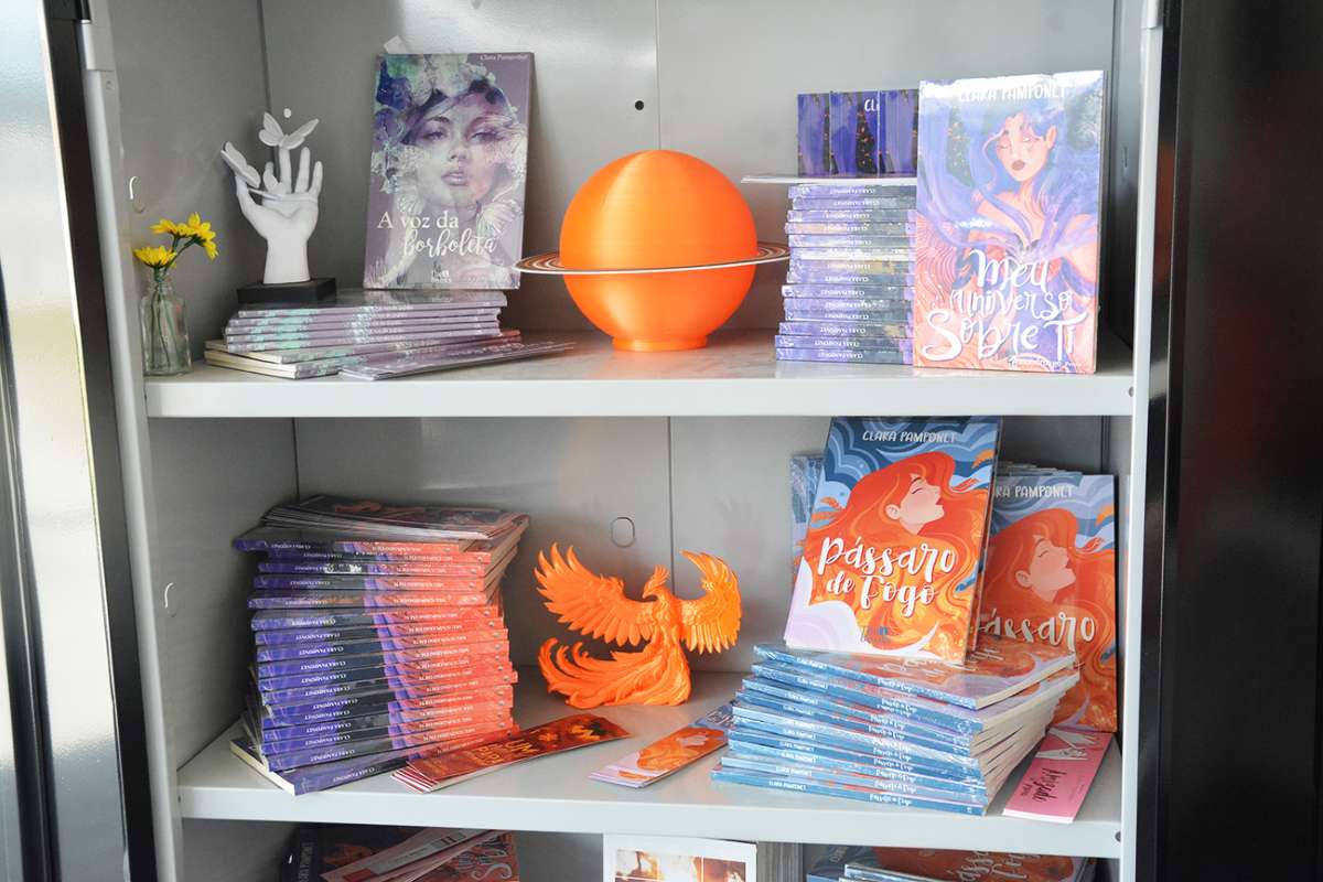 Livro de Clara Pamponet