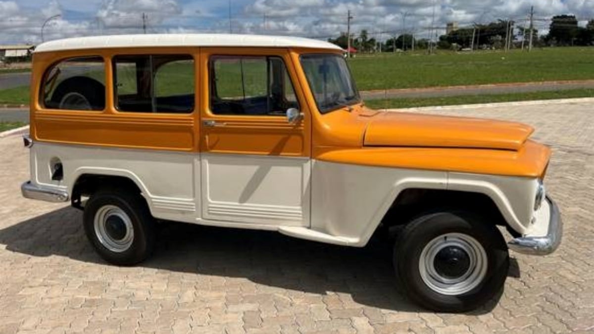 Ford Rural, veículo que serviu de inspiração para a música "A rural"