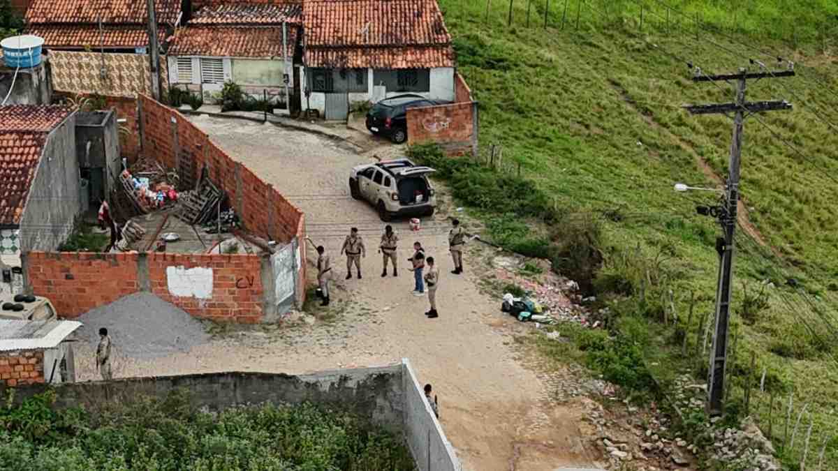Operação contra pichações em Coração de Maria