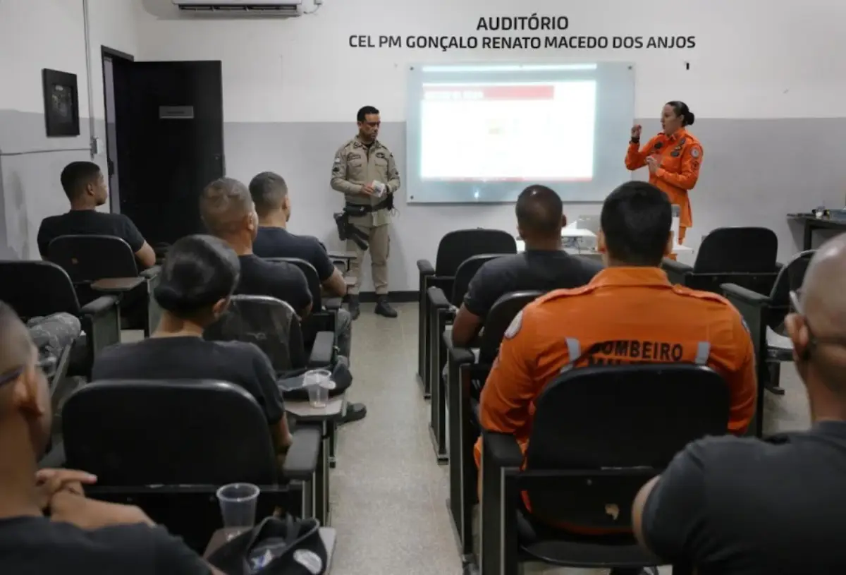 PMs são capacitados para conduzir cães em buscas por pessoas desaparecidas