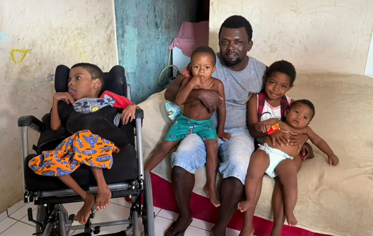 Dia dos Pais: viúvo e pai solo, José Carlos cuida dos seis filhos e encontra forças para recomeçar