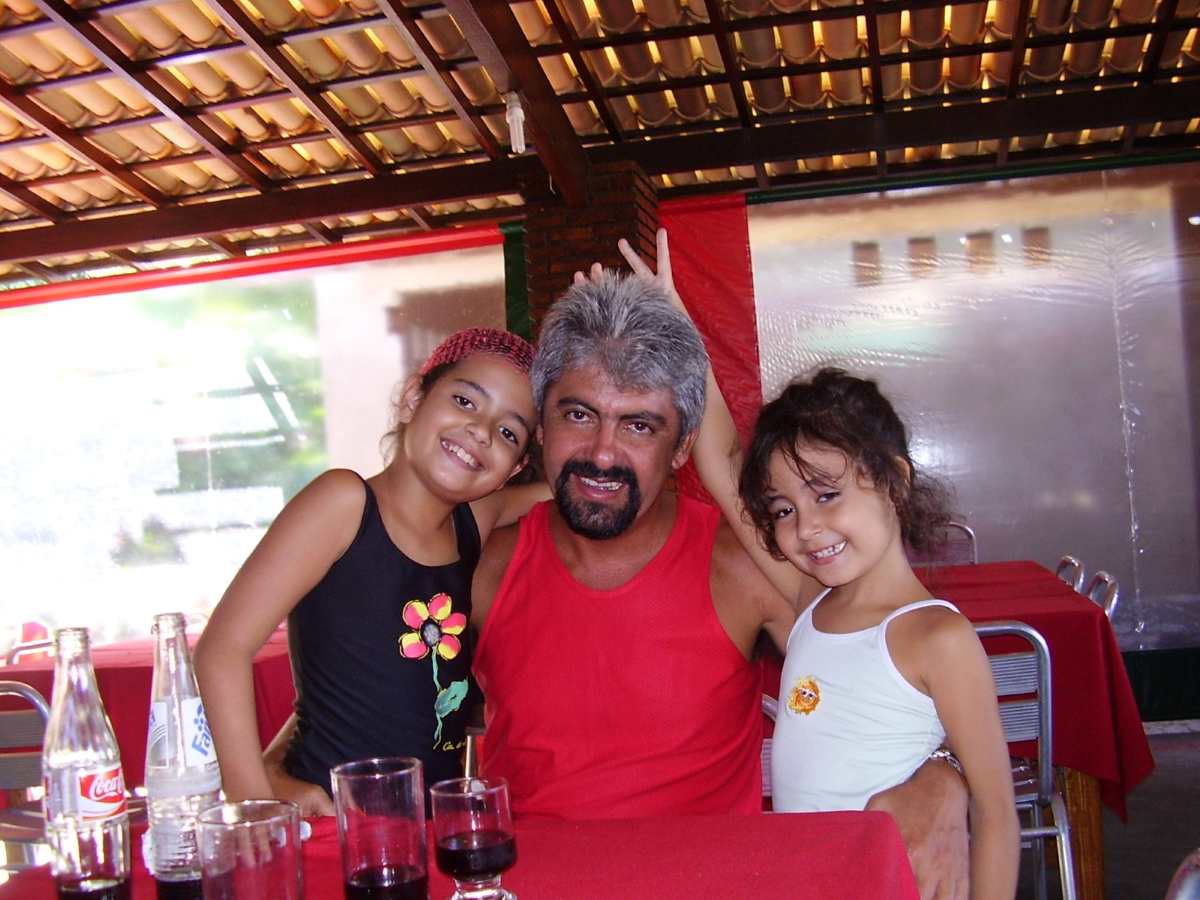 Papa, Mana Lula e irmã