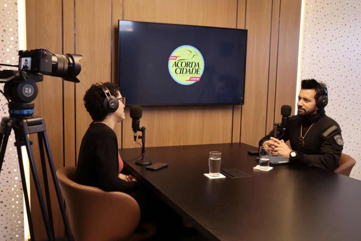 Podcast com Ivys Correia