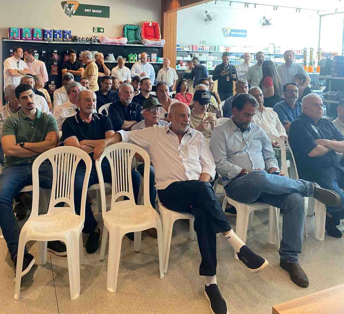 Presidente da Faeb defende maior organização dos produtores rurais para fortalecer a pecuária