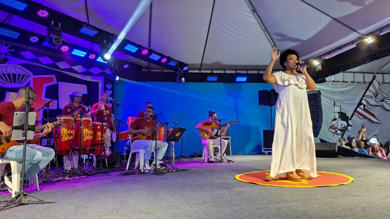 Cantora Maryzelia