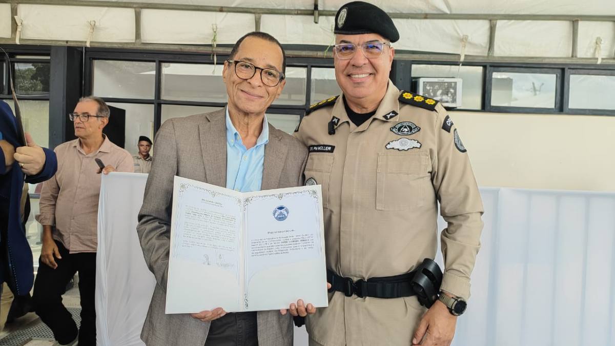 Solenidade no CPRL, homenageia Dilton Coutinho com título Amigo do CPR-L