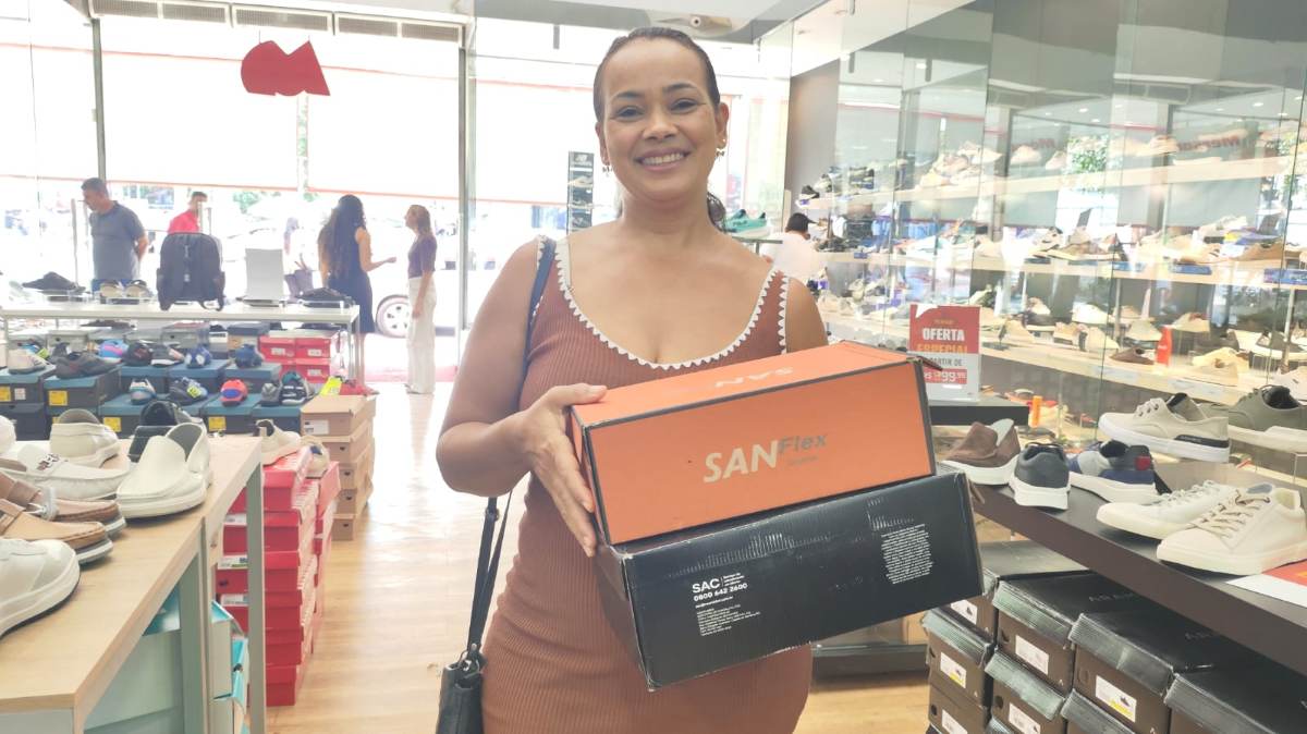 Na véspera de Dia dos Pais, o comércio de Feira de Santana registrou uma grande de movimentação