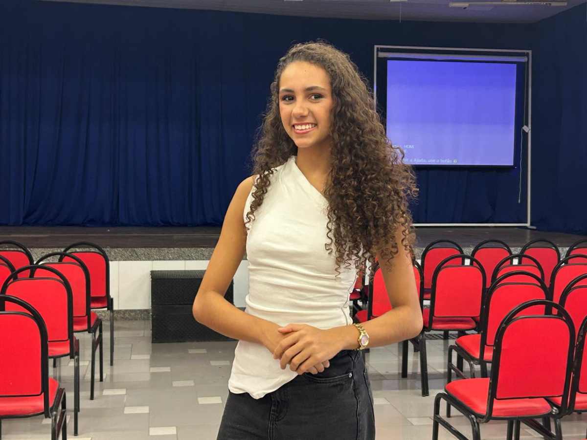 Bailarina feirense Beatriz Ribeiro