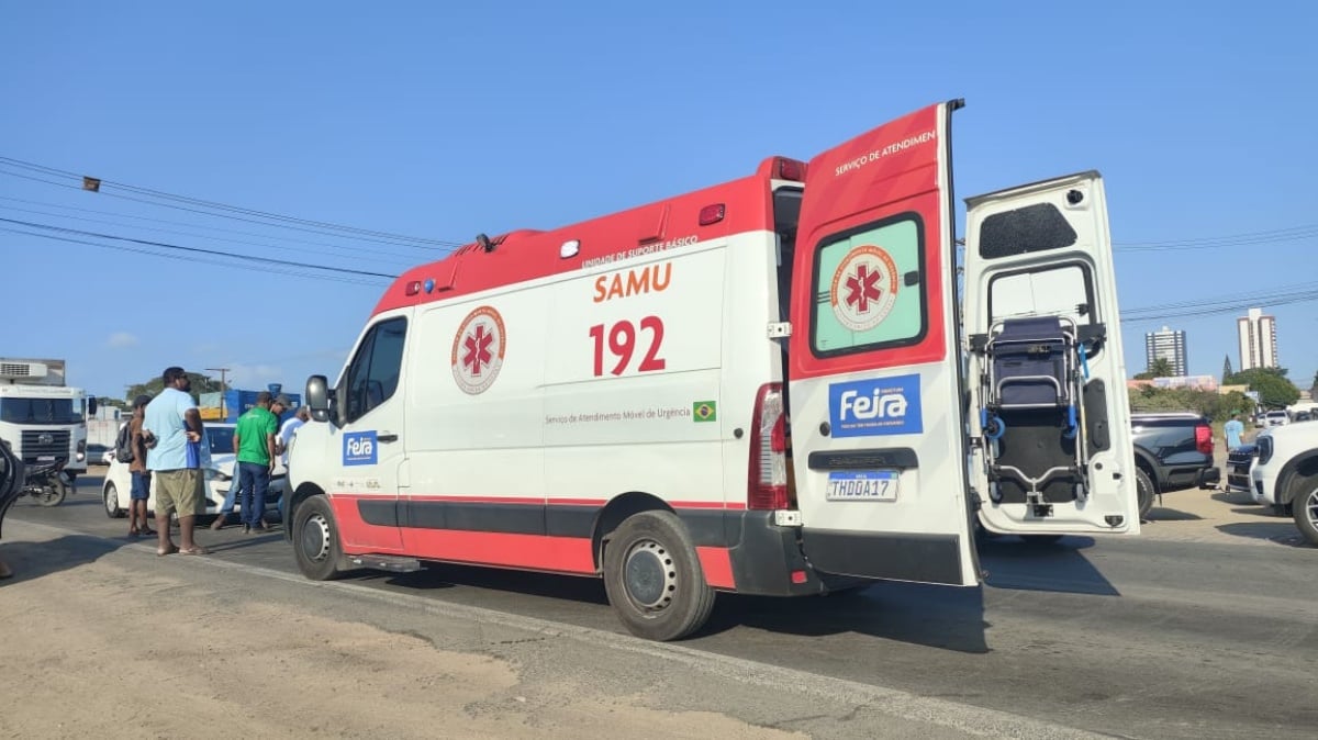 Bombeiro civil fica ferido após sofrer acidente de trânsito no Anel de Contorno