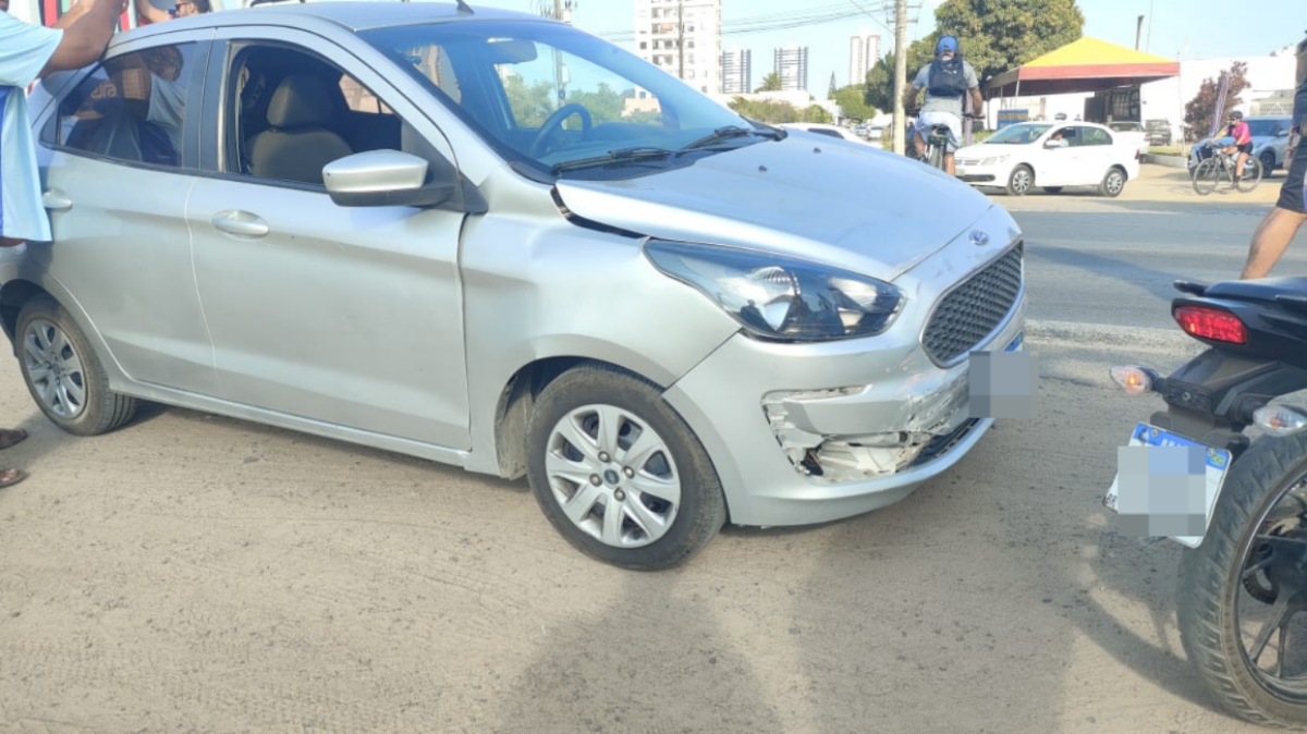 Bombeiro civil fica ferido após sofrer acidente de trânsito no Anel de Contorno