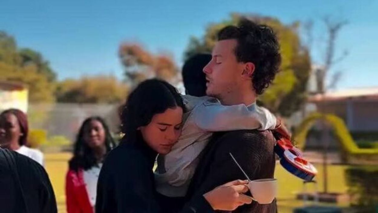 Bruna Marquezine e Shawn Mendes 