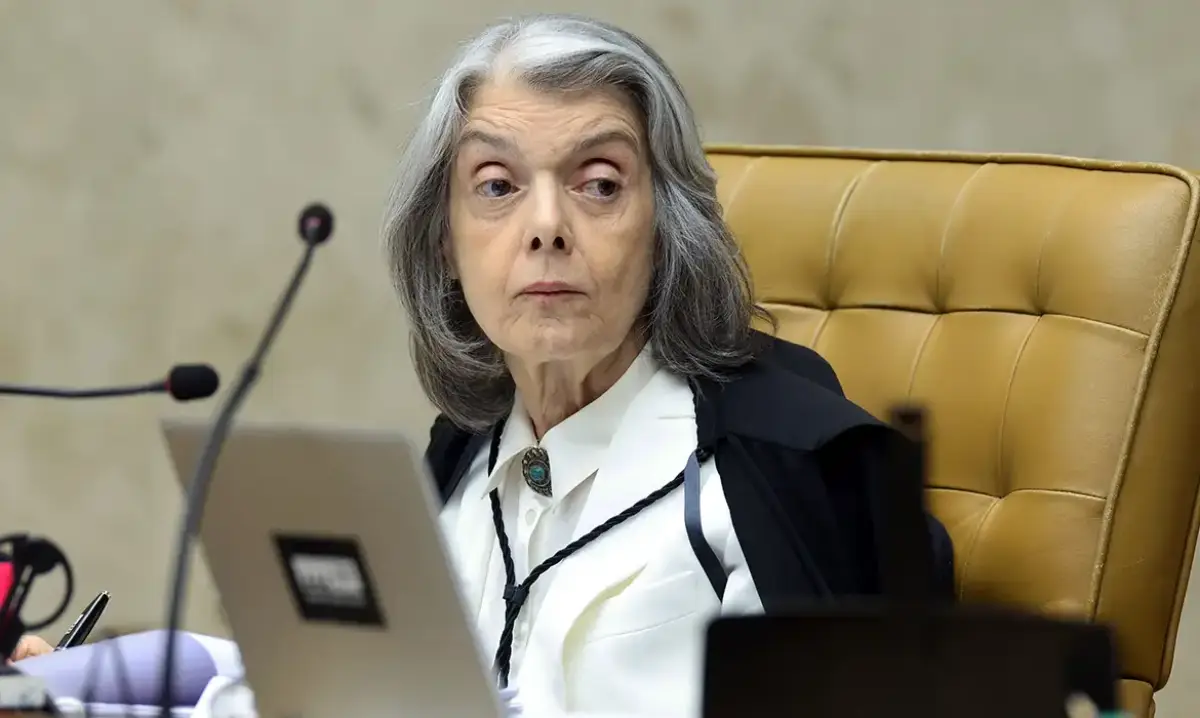 Cármen Lúcia critica crise no STF durante julgamento: “Geramos intranquilidade”