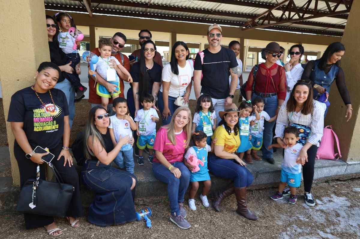 Escolas levam alunos para conhecer animais e projetos na Expofeira