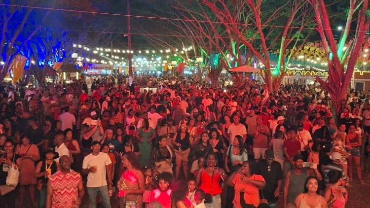 Shows no 2ª dia da Expofeira 2026