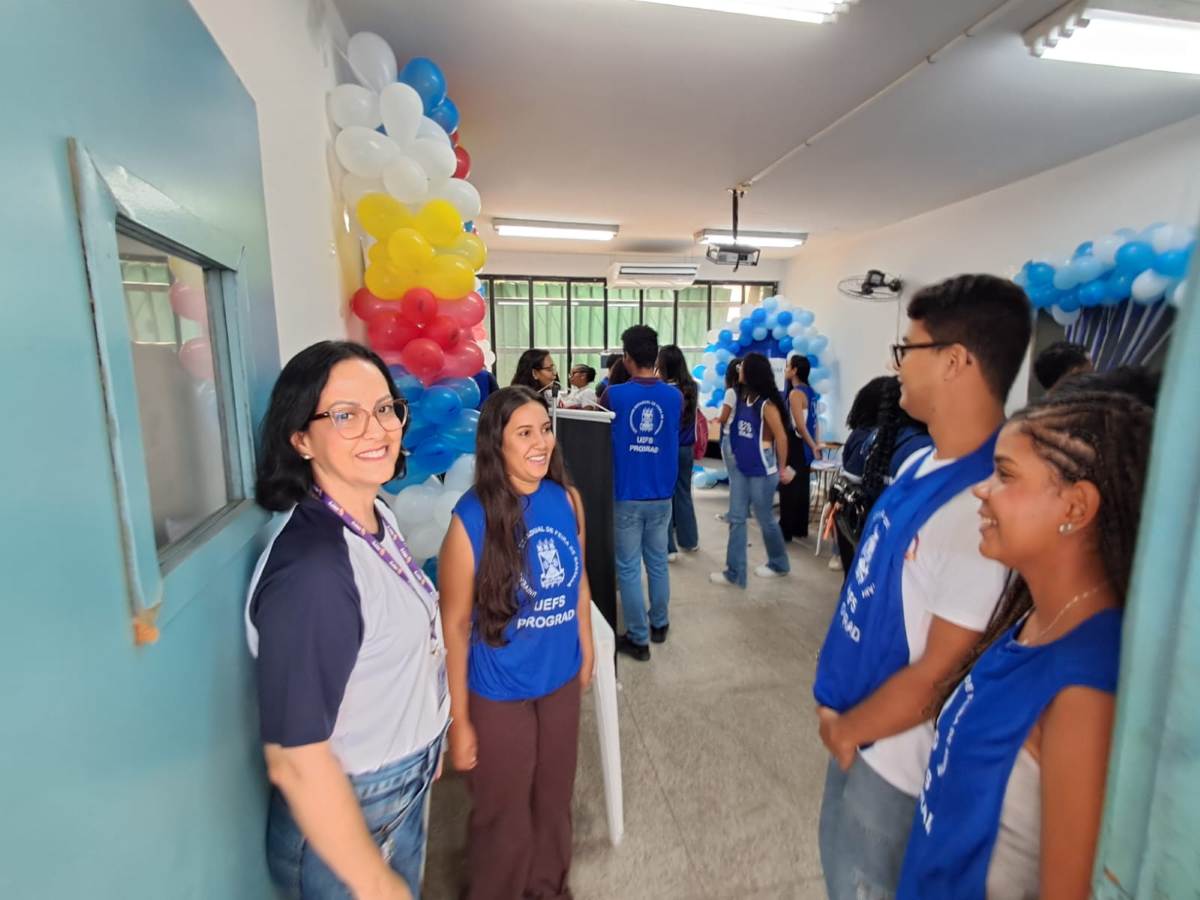 Feira de Graduação da Uefs atrai centenas de estudantes de Feira de Santana e cidades vizinhas