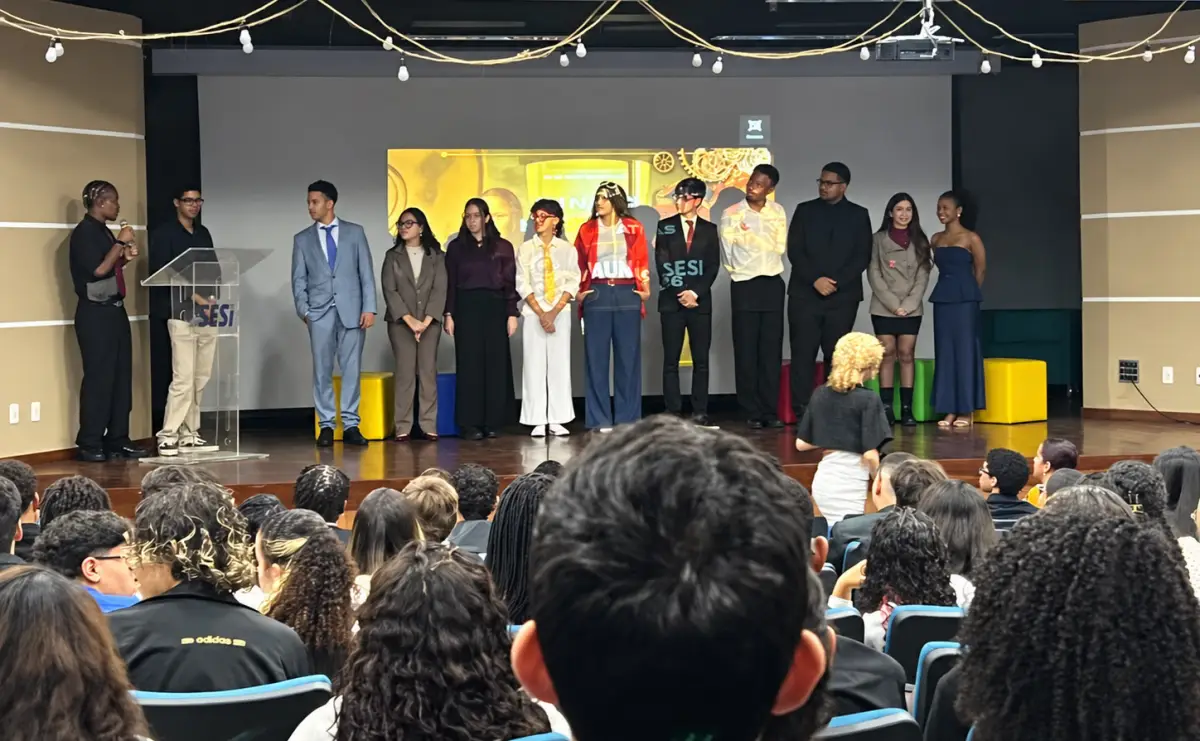 Estudantes do Colégio Asas vivenciam diplomacia na prática durante simulação da ONU em Salvador