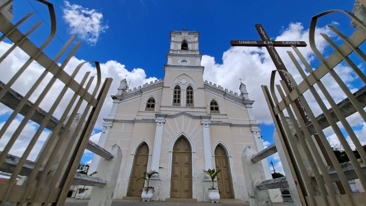 Igreja de Senhor do Bonfim em Bonfim de Feira
