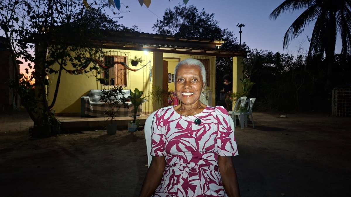 Julia das Virgens dos Santos - 70 anos