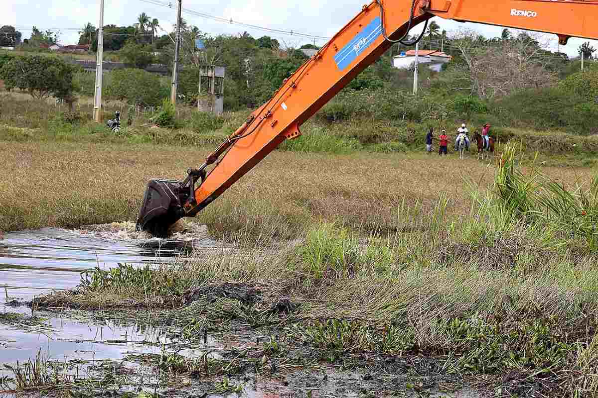 Lagoa da Terra Dura - limpeza e urbanização