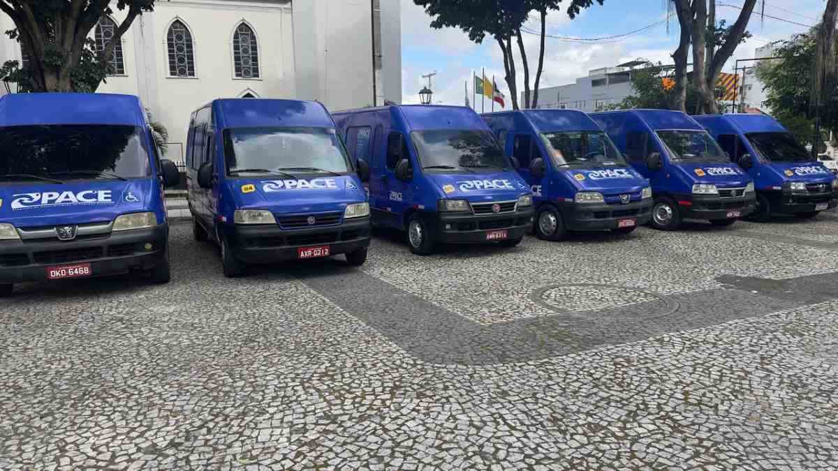 Entrega de veículos ao Pace_ Foto Paulo José Acorda Cidade