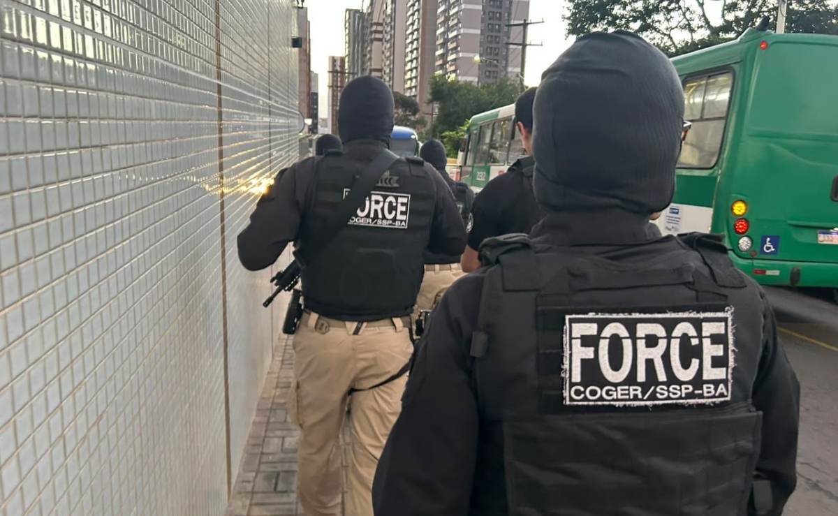 PMs investigados por homicídios são alvos de operação do Ministério Público