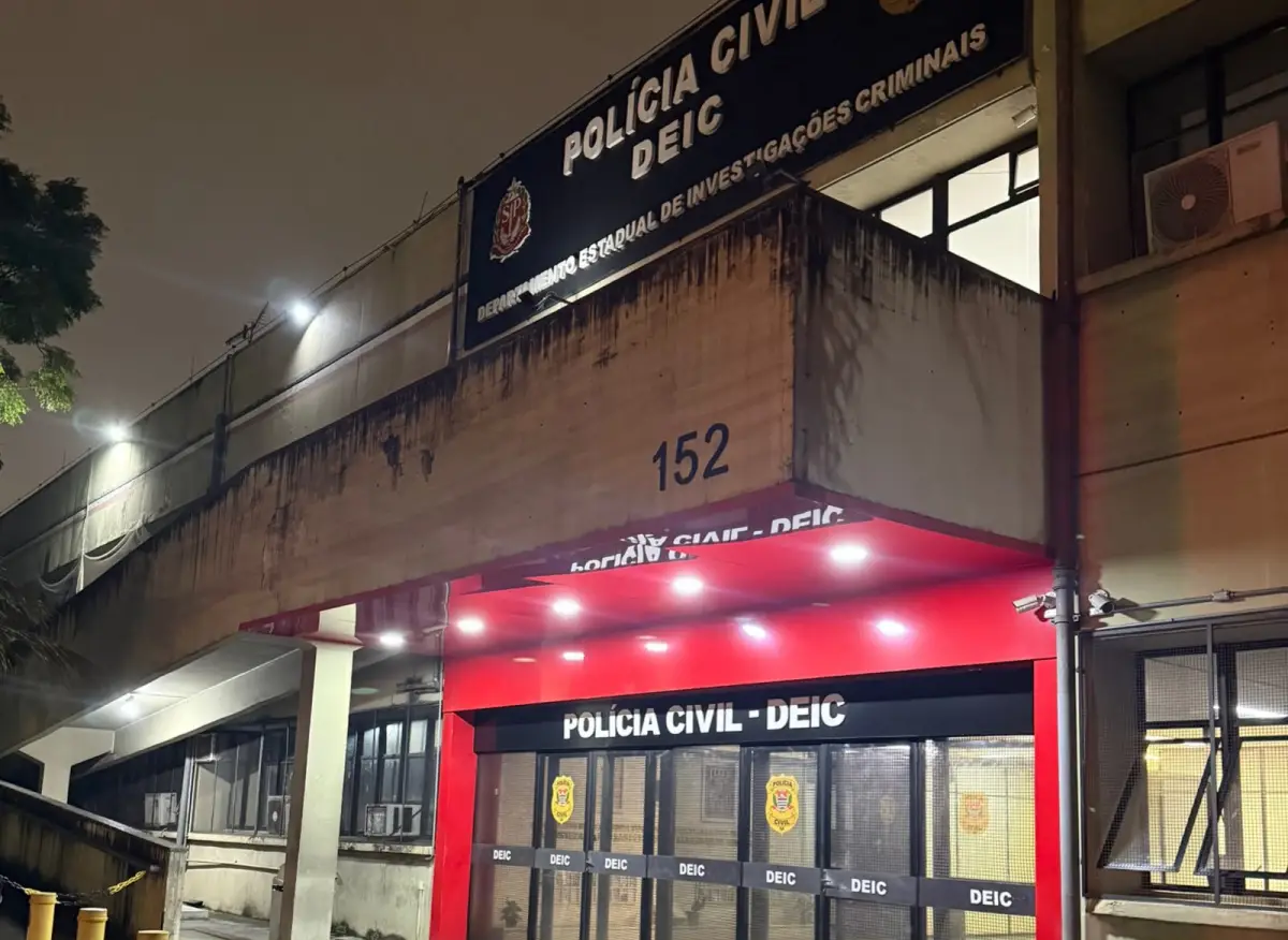 Liderança do crime de Salvador é presa em apartamento em São Paulo com BMW avaliada em mais de R$ 500 mil