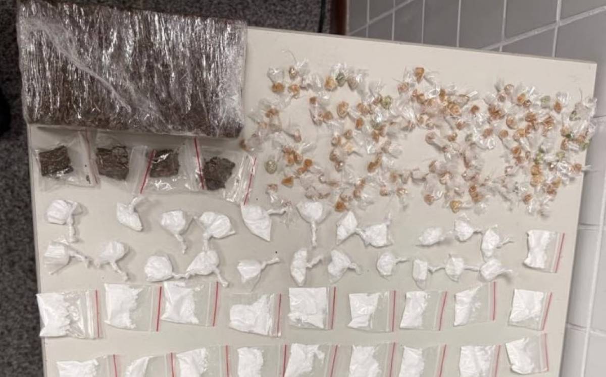 Polícia apreende maconha, crack e cocaína durante ação em Feira de Santana
