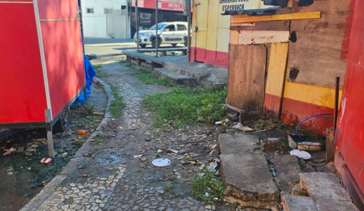 Praça Carlos Bahia