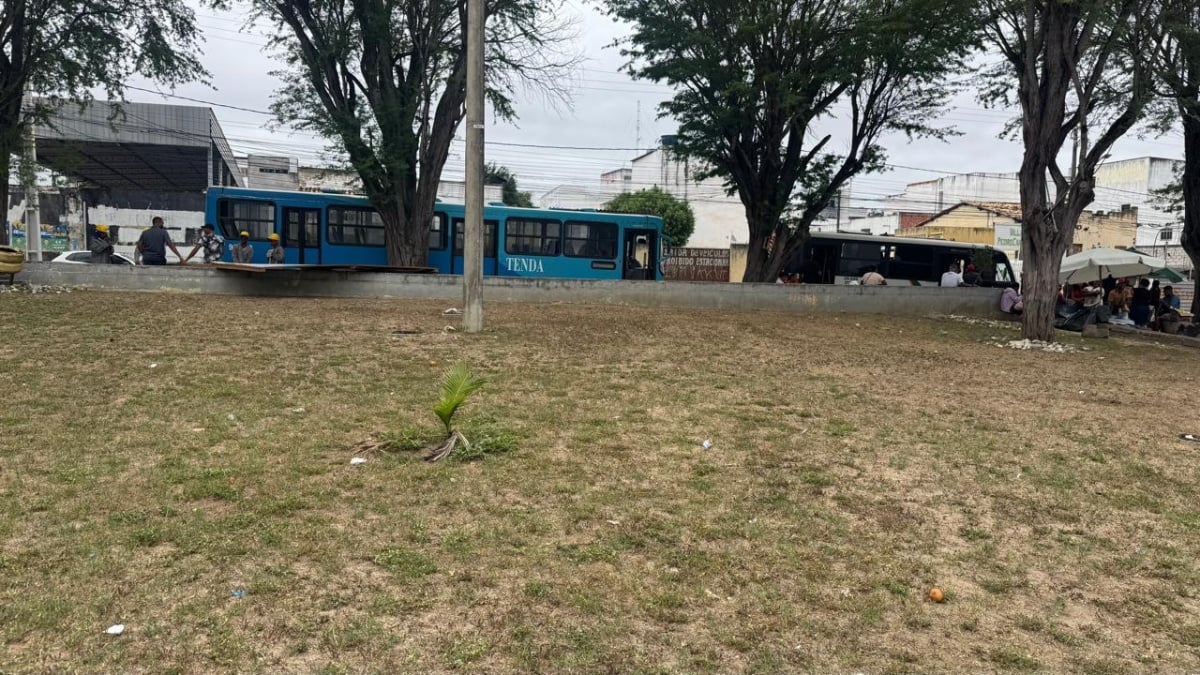 Prefeitura autoriza reforma da Praça Dois de Julho, no centro de Feira de Santana