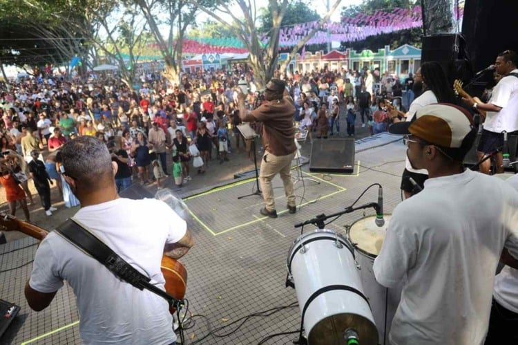apresentação na 47º expofeira