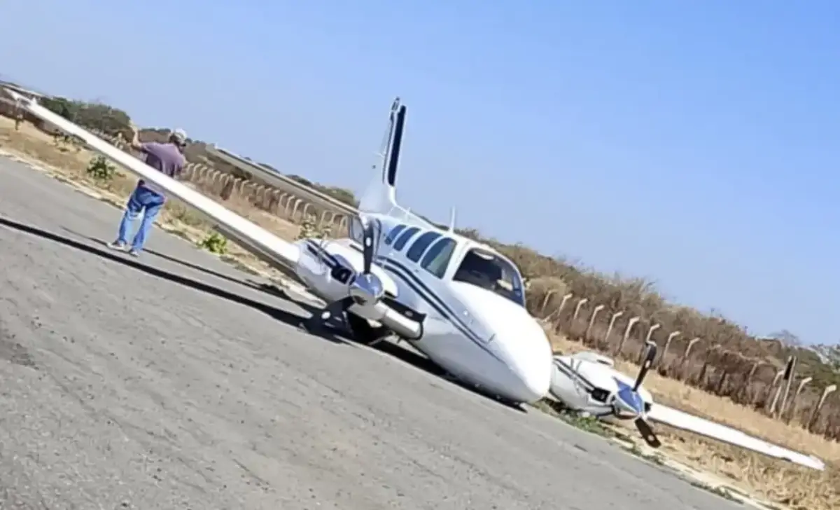 Avião ligado a deputado baiano faz pouso de emergência em Irecê