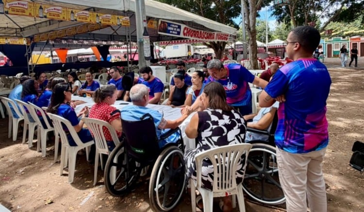 pacientes Dom Pedro de Alcântara Santa Casa de Feira de Santana passeio Expofeira 2026 Projeto Cuidar Até o Fim