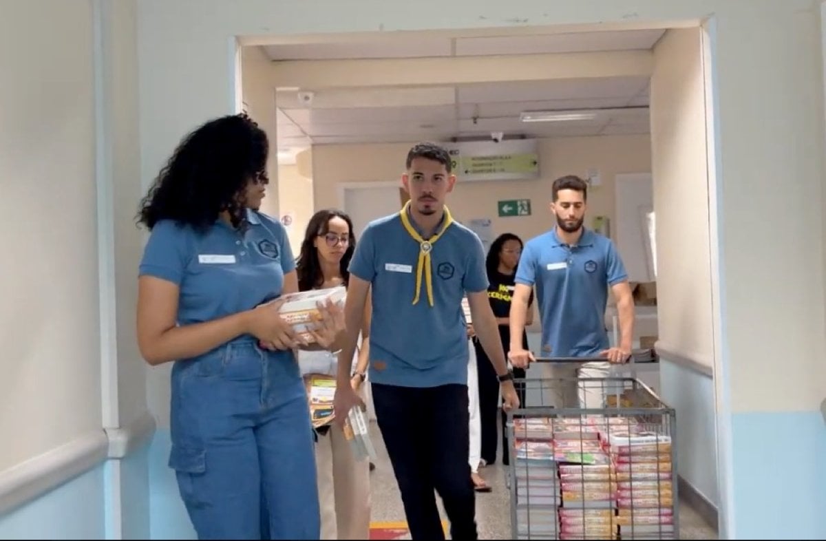 Projeto entrega mais de 300 livros para crianças internadas em hospital de Feira de Santana