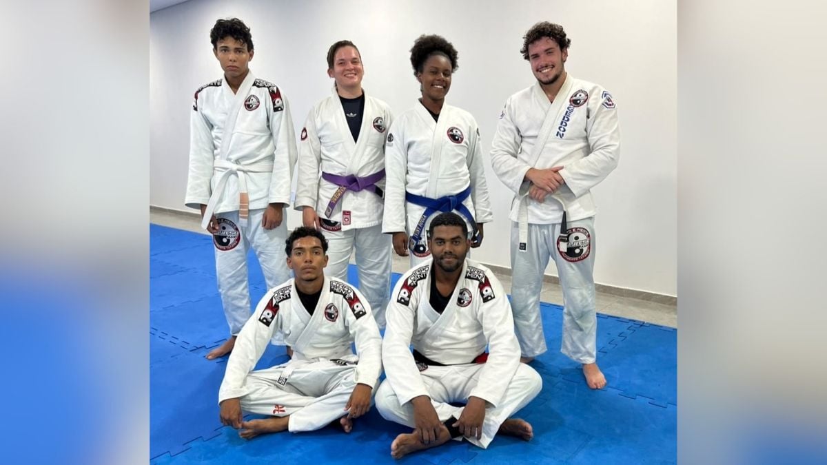 Conheça Davi Araújo, feirense de 17 anos que conquistou dois ouros em campeonato de jiu-jítsu