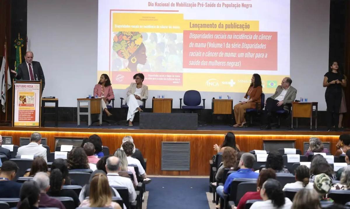 Palestra sobre o Dia Racional de Mobilização Pré-Saúde da Papulação Negra
