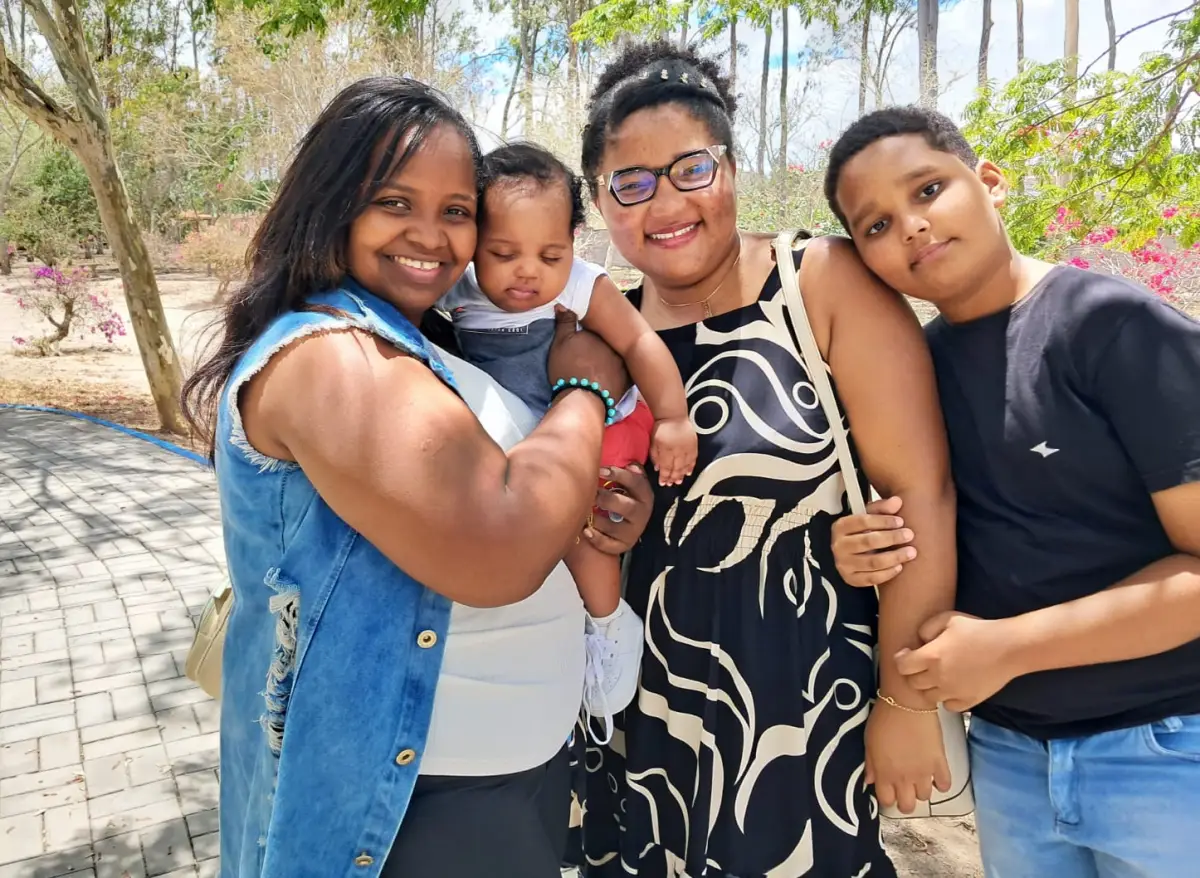 Pula-pula, circo e muita alegria: Brinca Feira reúne famílias em parques de Feira de Santana