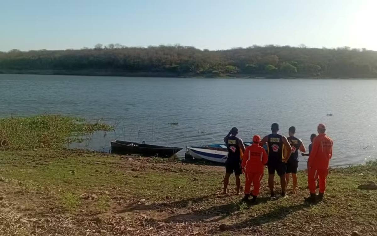 Dois adolescentes desaparecem no Rio Jacuípe durante passeio de canoa