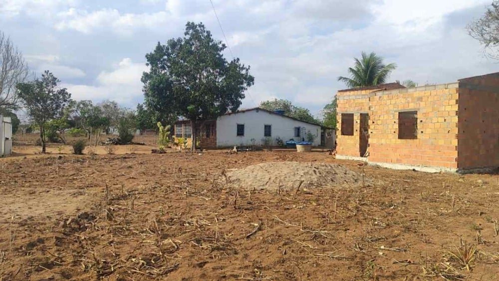 Falta de água - seca - povoado de Formiga, no distrito de Maria Quitéria Falta de água - seca - povoado de Formiga, no distrito de Maria Quitéria