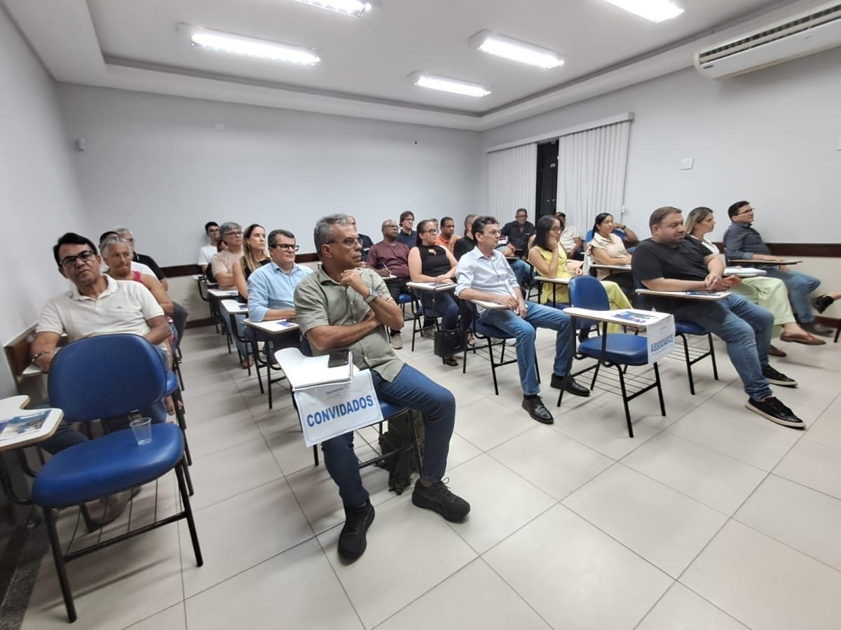 Feriados, salário e nova escala comerciantes de Feira de Santana debatem pauta para a Convenção Coletiva
