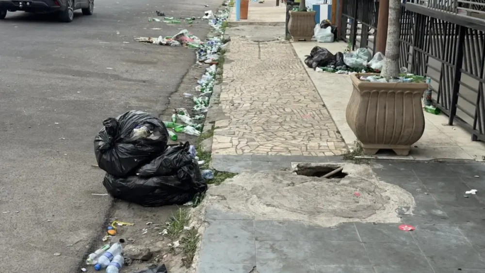 sujeira na rua pós eleição