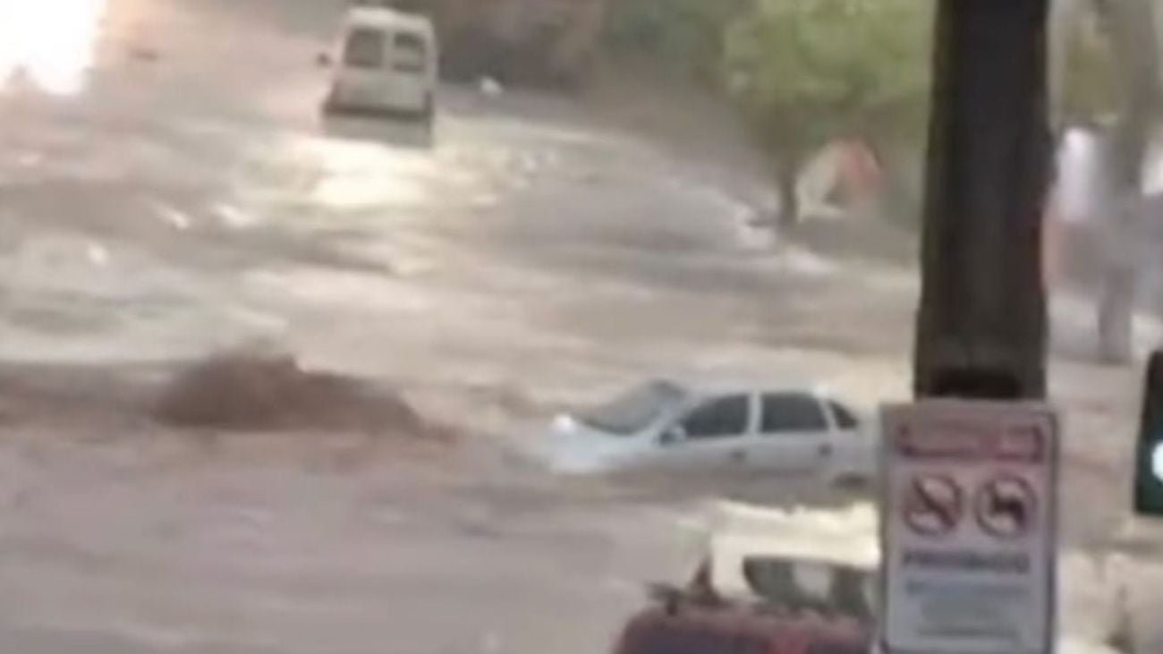 Macaúbas, município do sudoeste da Bahia, recebeu forte chuva