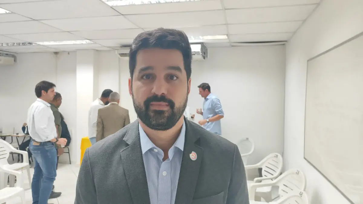 Oficina de Eletromobilidade no Transporte Público