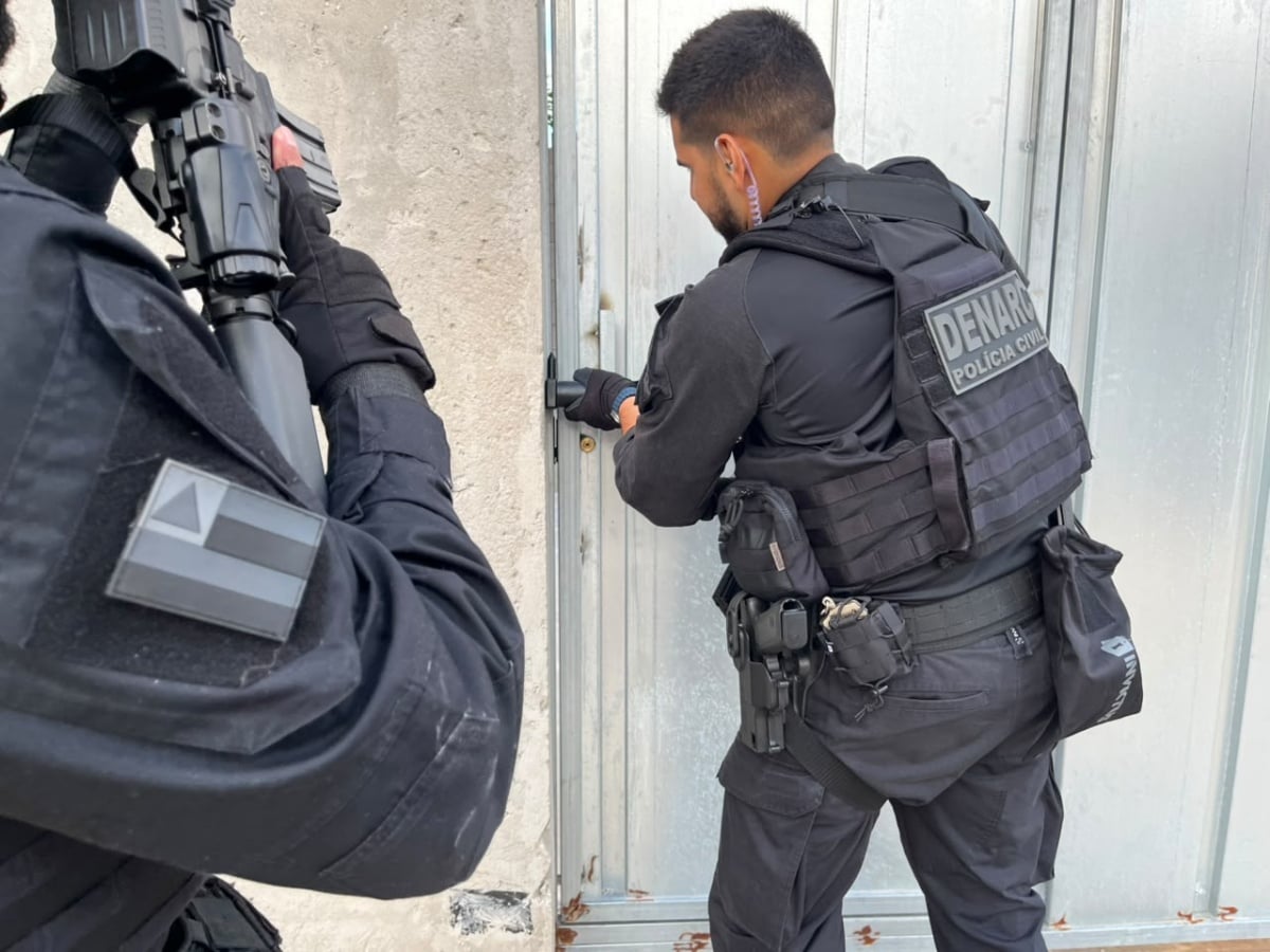 Operação Termópilas mobiliza 200 policiais contra facção criminosa na Bahia e em SP