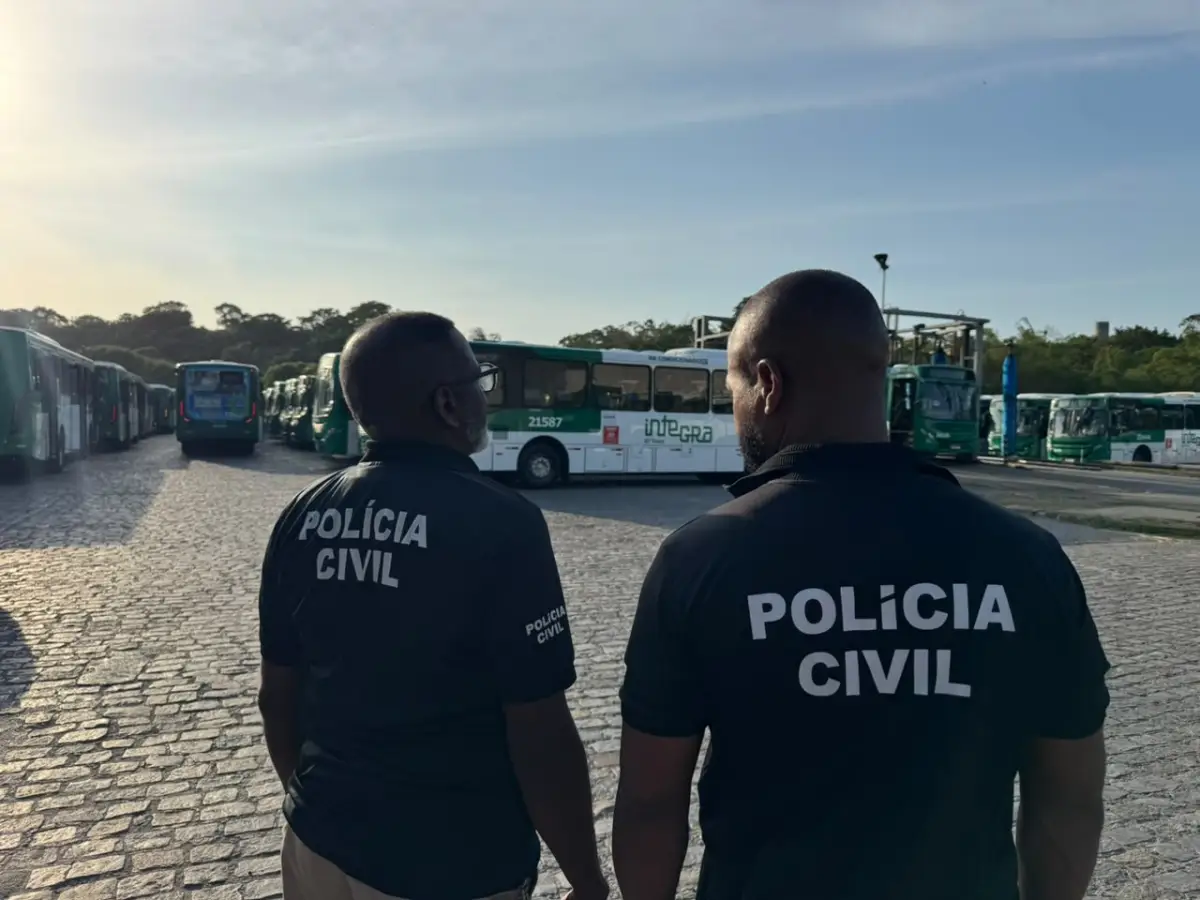 Com drones, Polícia Civil fiscaliza garagens para verificar circulação de ônibus em Salvador