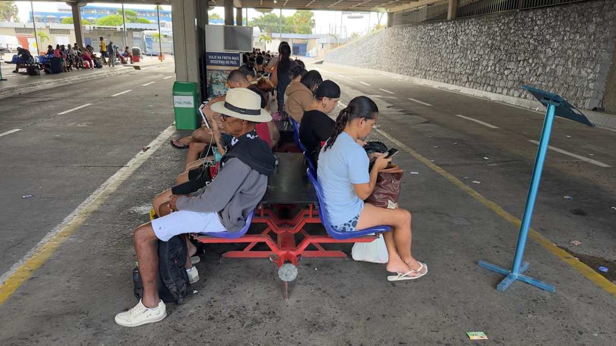 Rodoviária de Feira de Santana no domingo de Eleições 2026
