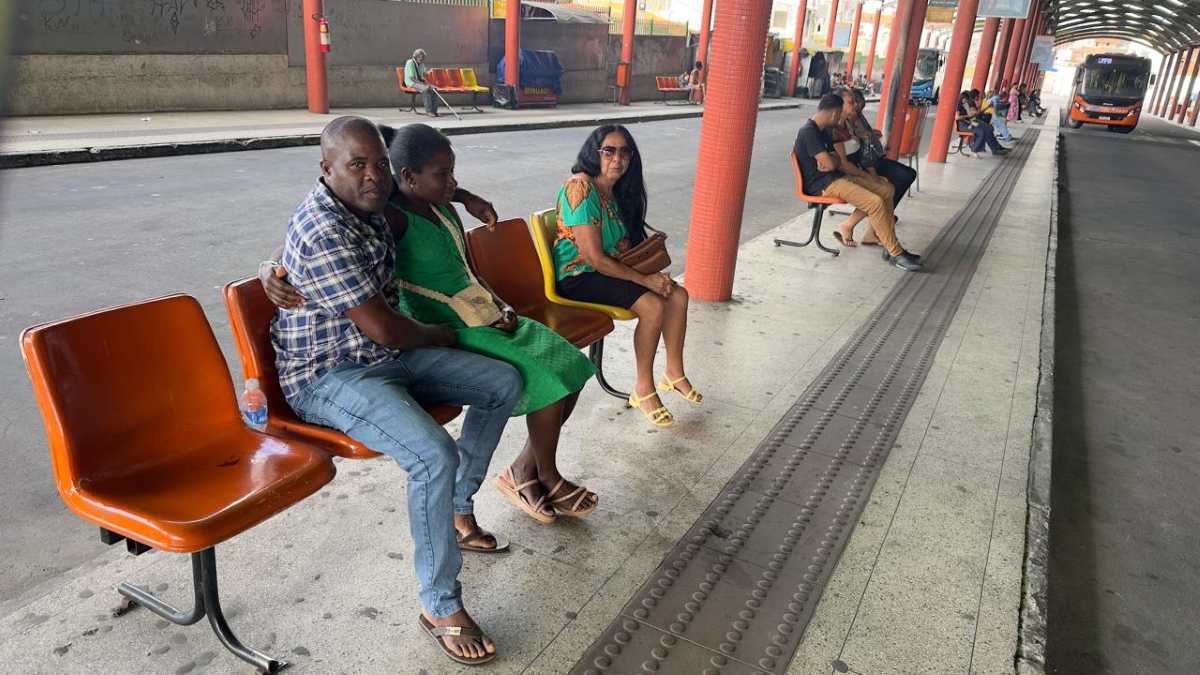 Terminal Central tranquilo no domingo de eleições