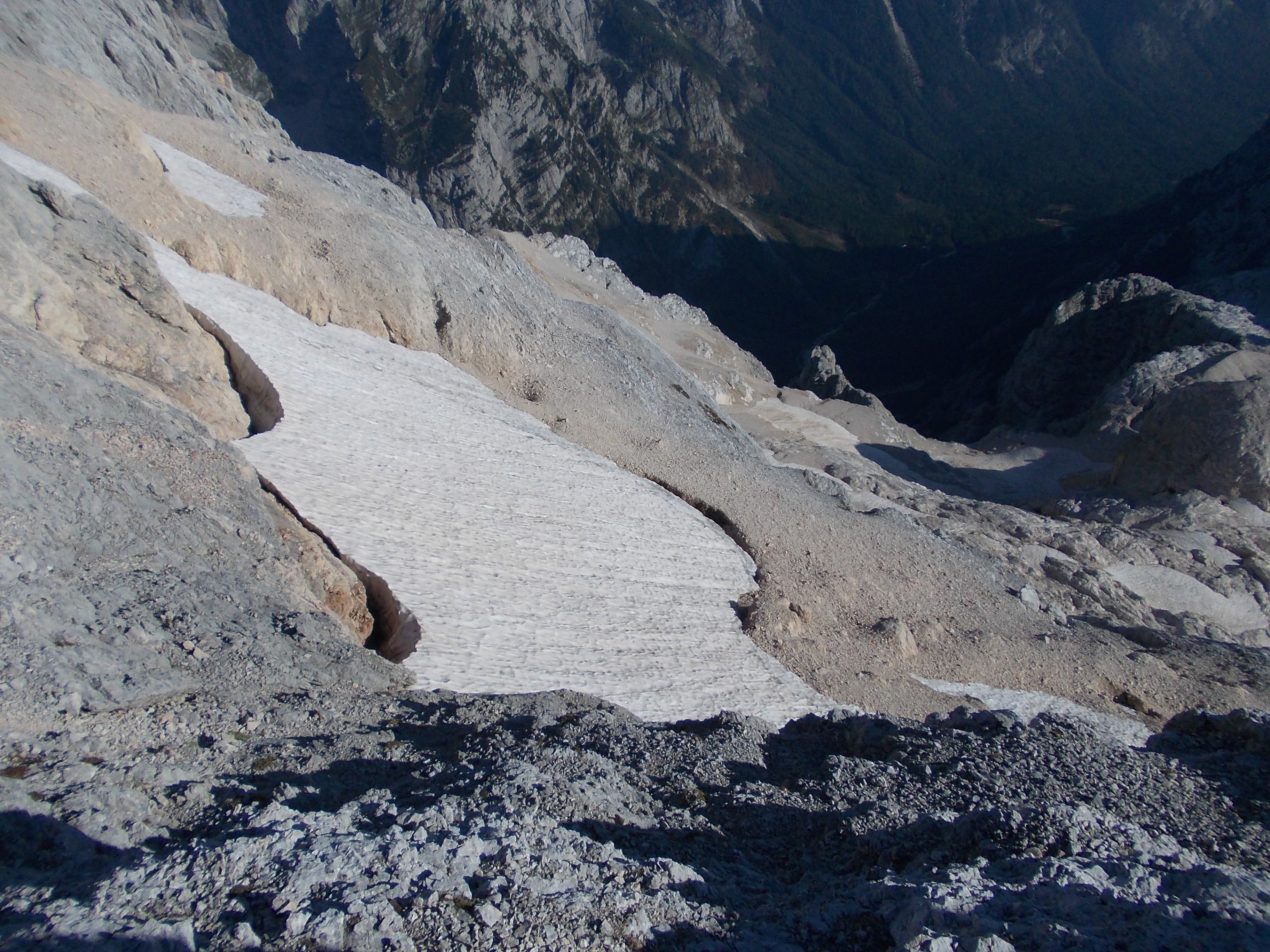 Glaciar da Eslovênia desaparece aos poucos