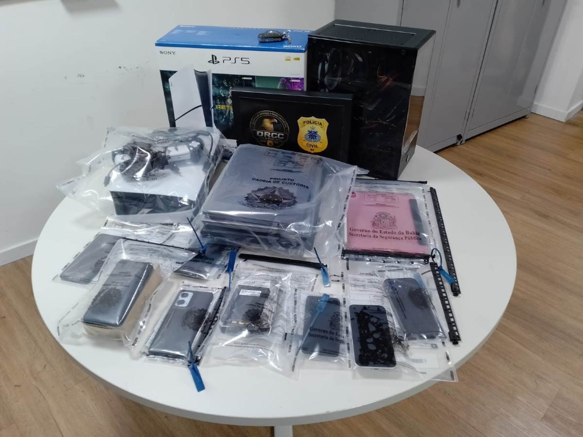 eletrônicos apreendidos
