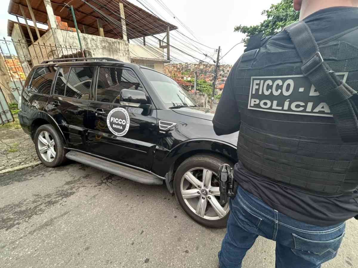 Suspeito de integrar organização criminosa é preso ao desembarcar na rodoviária de Salvador